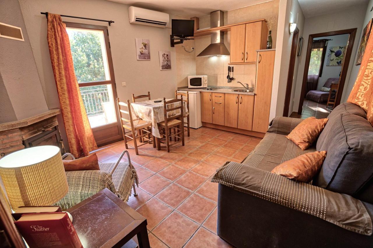 Apartamentos Rurales El Solitario Banos De Montemayor Luaran gambar