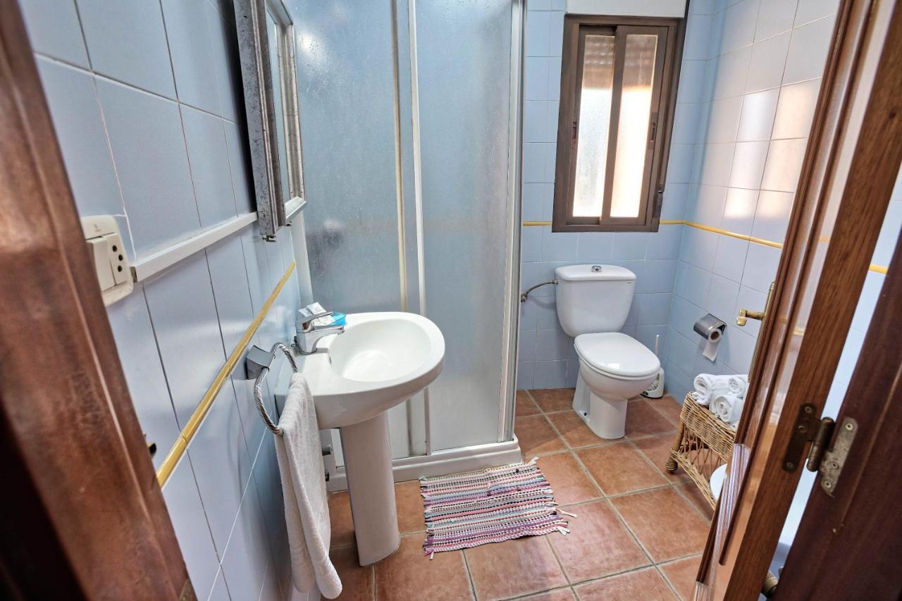 Apartamentos Rurales El Solitario Banos De Montemayor Luaran gambar