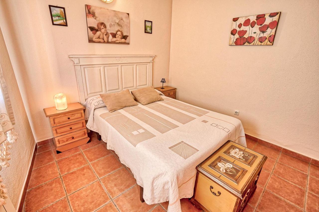 Apartamentos Rurales El Solitario Banos De Montemayor Luaran gambar